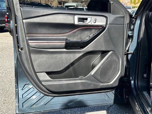 Used 2022 Ford Explorer ST-Line w/ Class IV Trailer Tow Package image 10