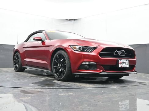 Used 2015 Ford Mustang Premium w/ Equipment Group 201A RWD image 29