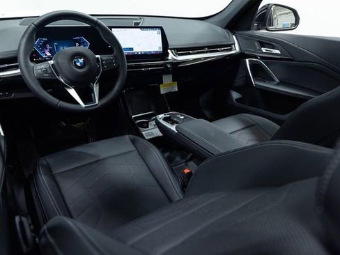 Used 2026 BMW X1 xDrive28i w/ Technology Package image 22