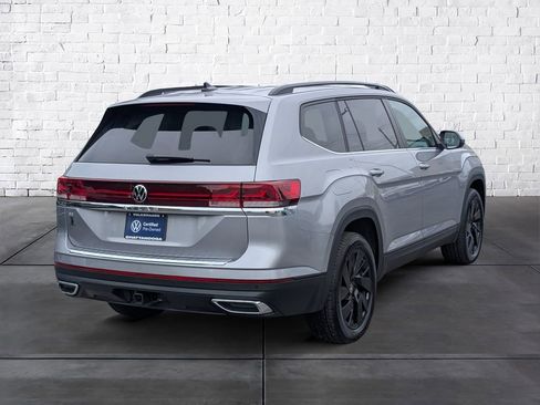 Certified 2025 Volkswagen Atlas SE w/ Panoramic Sunroof Package FWD image 7