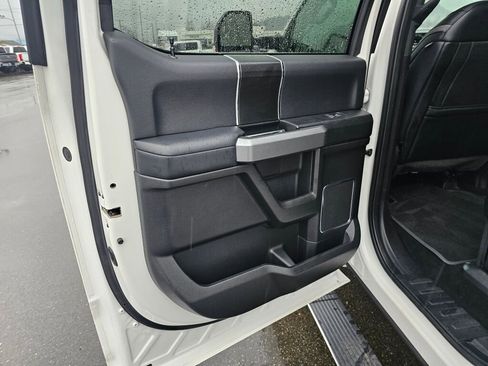 Used 2019 Ford F350 Platinum w/ FX4 Off-Road Package AWD/4WD image 12