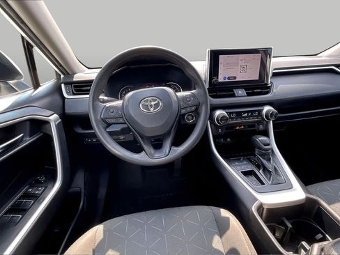 Used 2024 Toyota RAV4 XLE w/ Convenience Package FWD image 6