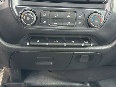 Used 2015 Chevrolet Silverado 3500 W/T w/ WT Convenience Package AWD/4WD image 28