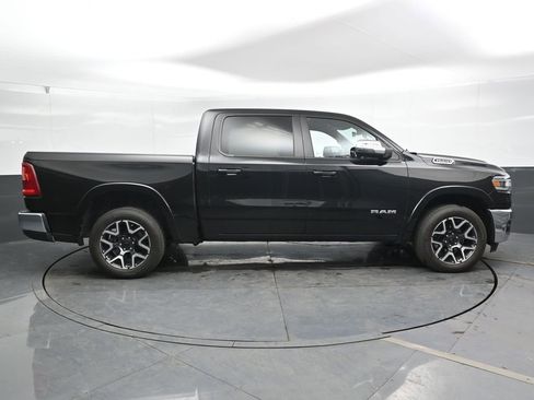 Used 2025 RAM 1500 Laramie AWD/4WD image 5