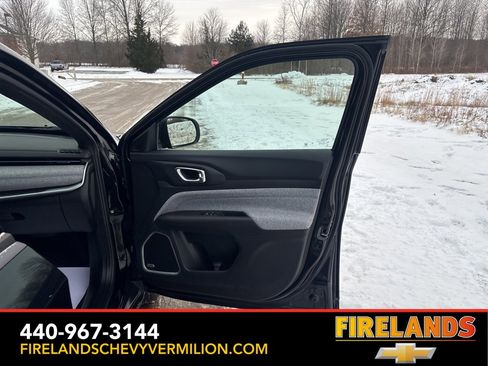 Used 2025 Jeep Compass Latitude w/ Sun & Sound Group image 29