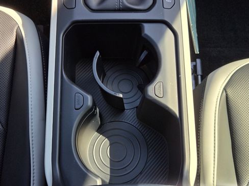 New 2025 Kia K4 GT-Line image 12