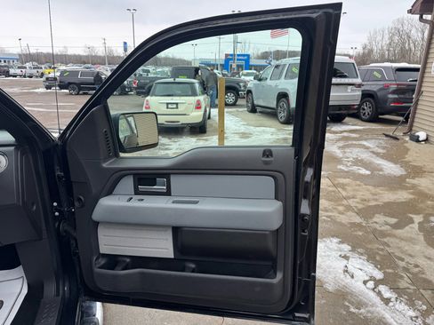Used 2014 Ford F150 XLT w/ Equipment Group 302A Luxury image 15