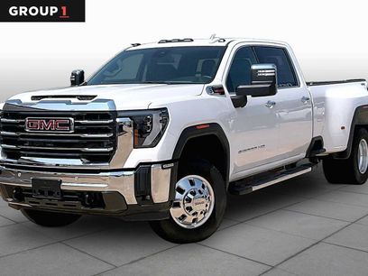 Used 2024 GMC Sierra 3500 SLT w/ SLT Premium Package