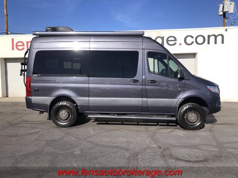 Used 2020 Mercedes-Benz Sprinter 2500 image 1