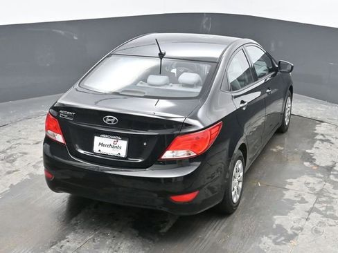 Used 2017 Hyundai Accent SE image 26