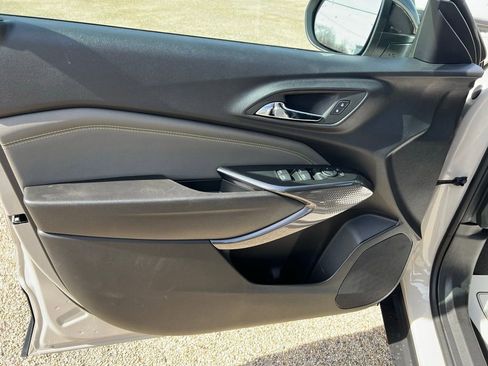 New 2026 Chevrolet Trax ACTIV FWD image 22