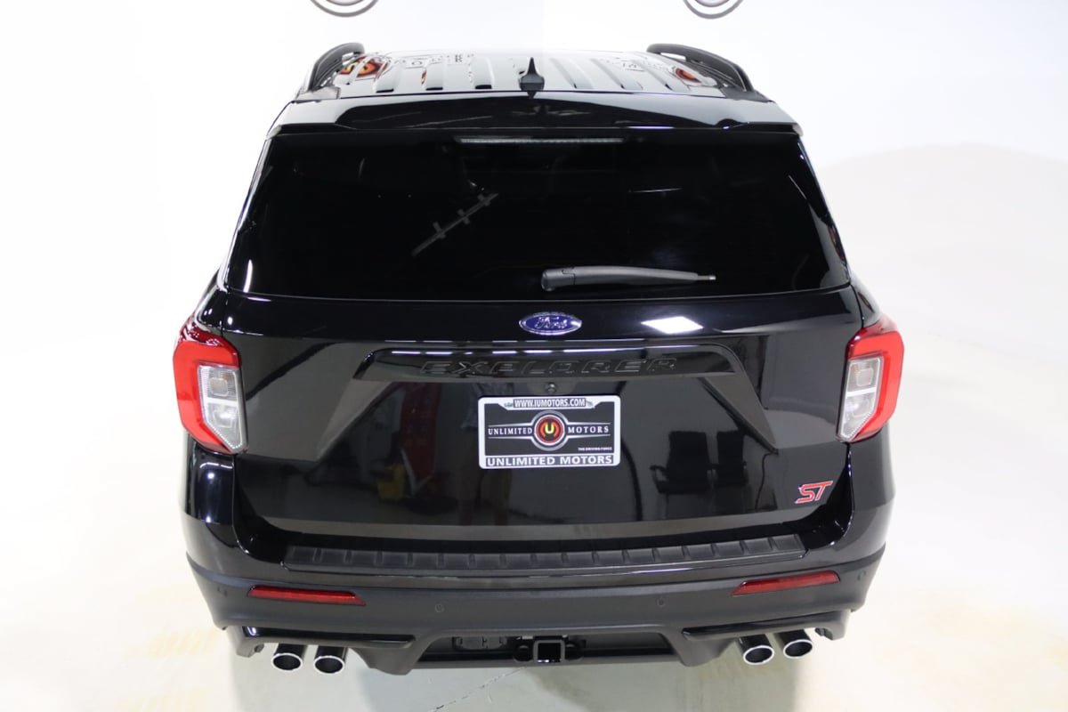Used 2023 Ford Explorer ST w/ Technology Package AWD/4WD image 33