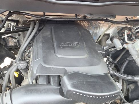 Used 2017 Chevrolet Silverado 2500 W/T RWD image 28