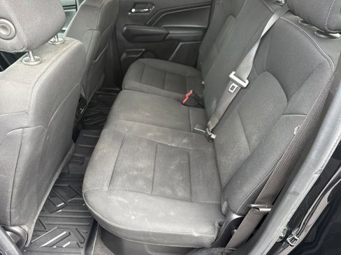 Used 2023 Chevrolet Colorado LT w/ LT Convenience Package image 11