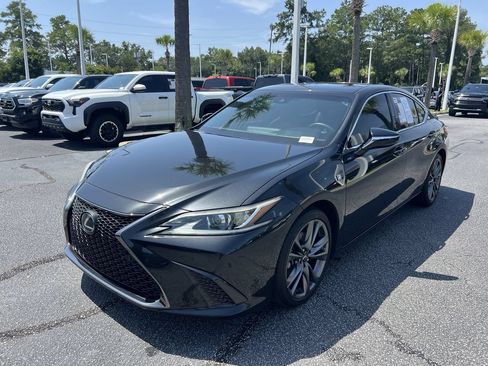 Used 2019 Lexus ES 350 F Sport w/ Accessory Package 2 FWD image 5