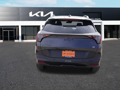New 2026 Kia Sportage X-Line w/ X-Line Premium Package AWD/4WD image 4