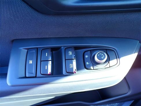 Certified 2025 Subaru Forester Premium image 21