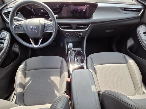 Used 2025 Buick Encore GX Preferred FWD image 10