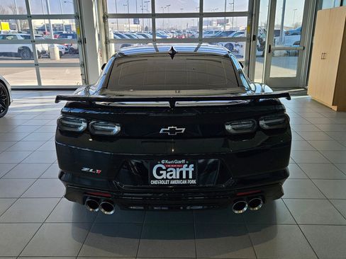 Used 2019 Chevrolet Camaro ZL1 image 4