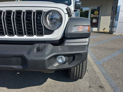 New 2025 Jeep Wrangler Sport S image 10