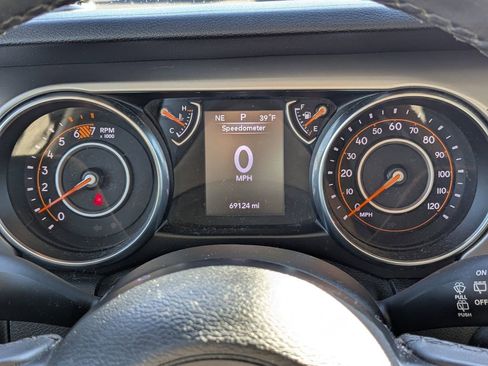 Used 2019 Jeep Wrangler Unlimited Sport S image 27