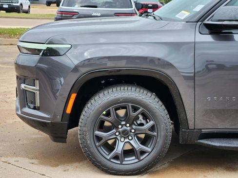 New 2026 Jeep Grand Wagoneer 4WD image 6
