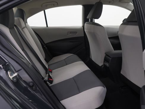 Used 2025 Toyota Corolla LE image 11