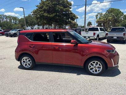 Used 2024 Kia Soul LX w/ Option Group 015