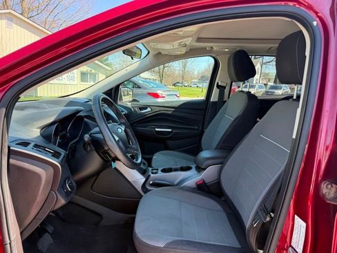 Used 2014 Ford Escape SE w/ Equipment Group 201A image 7