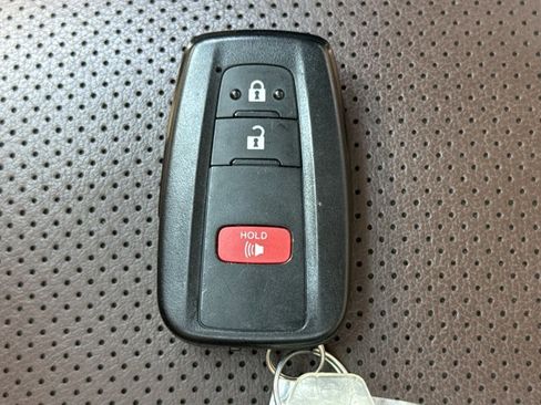 Used 2024 Toyota 4Runner Limited RWD image 25