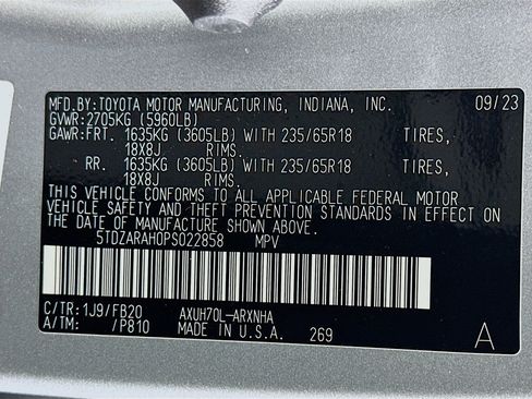 Used 2023 Toyota Highlander LE image 12