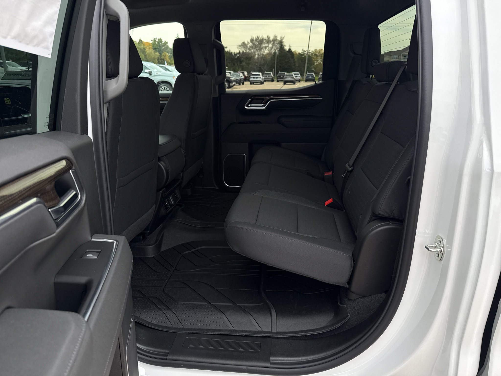 New 2026 Chevrolet Silverado 1500 RST w/ RST Select Package AWD/4WD image 39