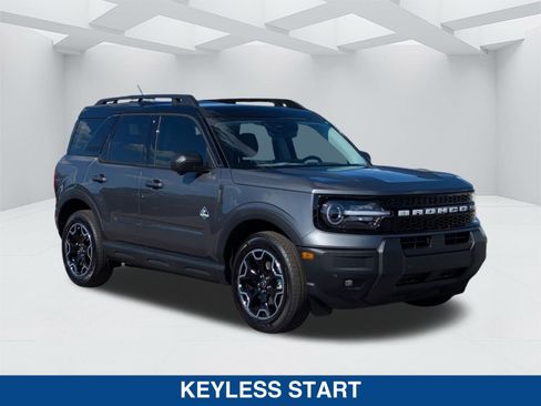 New 2025 Ford Bronco Sport Outer Banks w/ Outer Banks Tech Package+ image 2