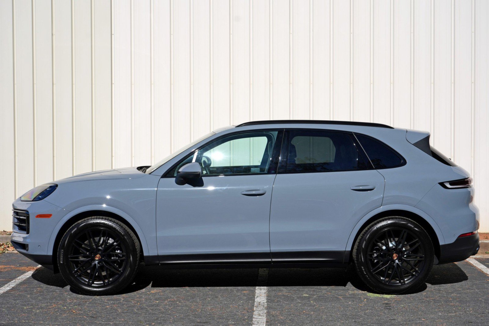 Used 2026 Porsche Cayenne AWD/4WD image 52