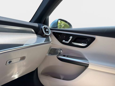 New 2026 Mercedes-Benz GLC 300 image 20