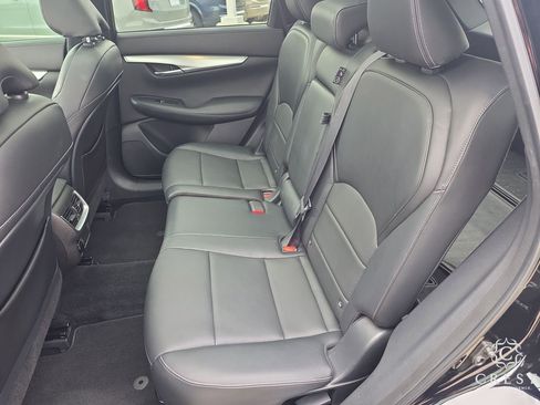 Used 2020 INFINITI QX50 Luxe w/ Navigation Package image 24