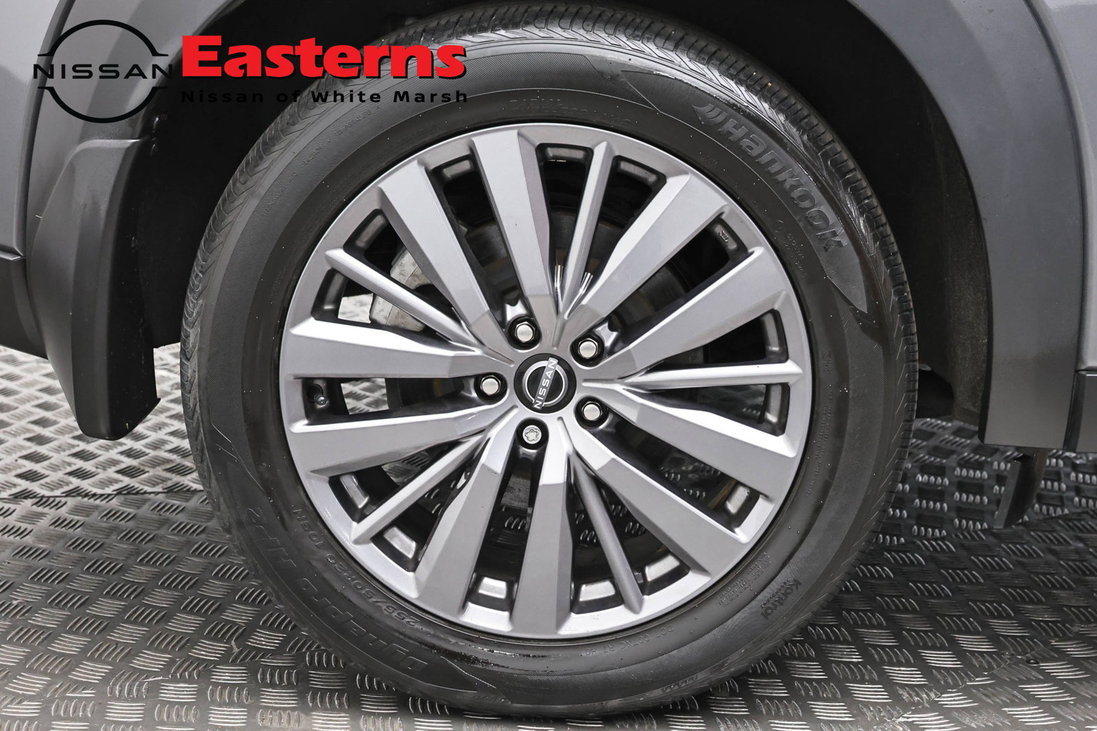 Used 2024 Nissan Pathfinder SL AWD/4WD image 95