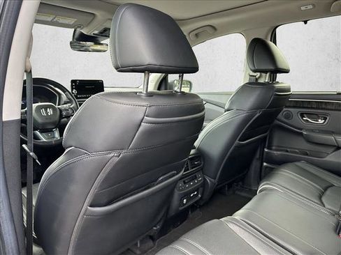 Used 2023 Honda Pilot Elite image 20