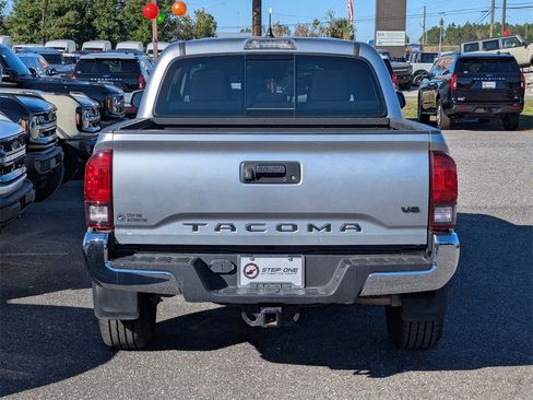 Used 2023 Toyota Tacoma SR5 image 6