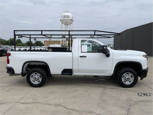 Used 2022 Chevrolet Silverado 2500 W/T w/ WT Fleet Convenience Package RWD image 5