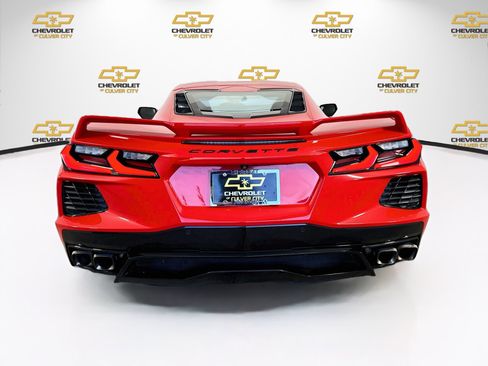 Used 2022 Chevrolet Corvette Stingray Coupe w/ Z51 Performance Package RWD image 7