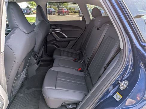 Certified 2025 Audi Q5 Premium w/ Premium Plus AWD/4WD image 24