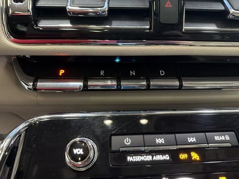 Used 2019 Lincoln Navigator Reserve AWD/4WD image 20