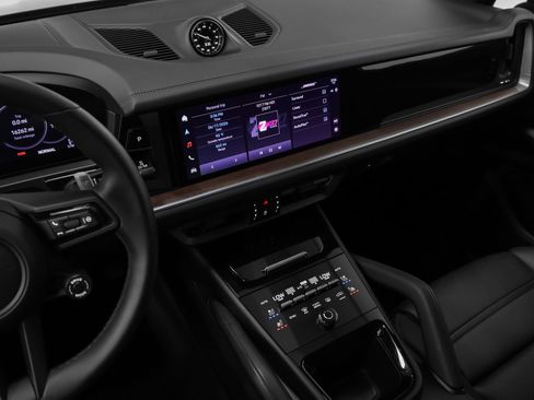 Certified 2024 Porsche Cayenne Coupe AWD/4WD image 38