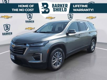 Used 2023 Chevrolet Traverse LT