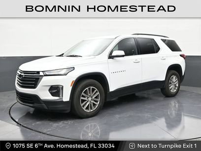 Used 2022 Chevrolet Traverse LT