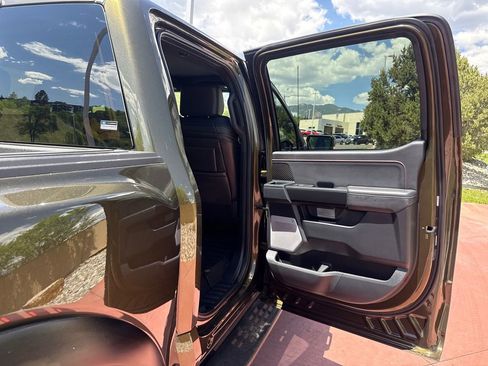 Used 2025 Ford F150 Raptor AWD/4WD image 22