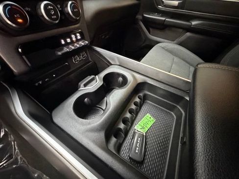 Used 2019 RAM 1500 Big Horn AWD/4WD image 24