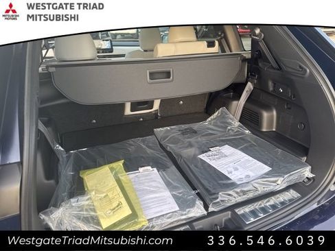 New 2026 Mitsubishi Outlander SEL FWD image 30