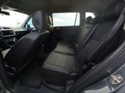 Used 2018 Volkswagen Tiguan SEL image 4